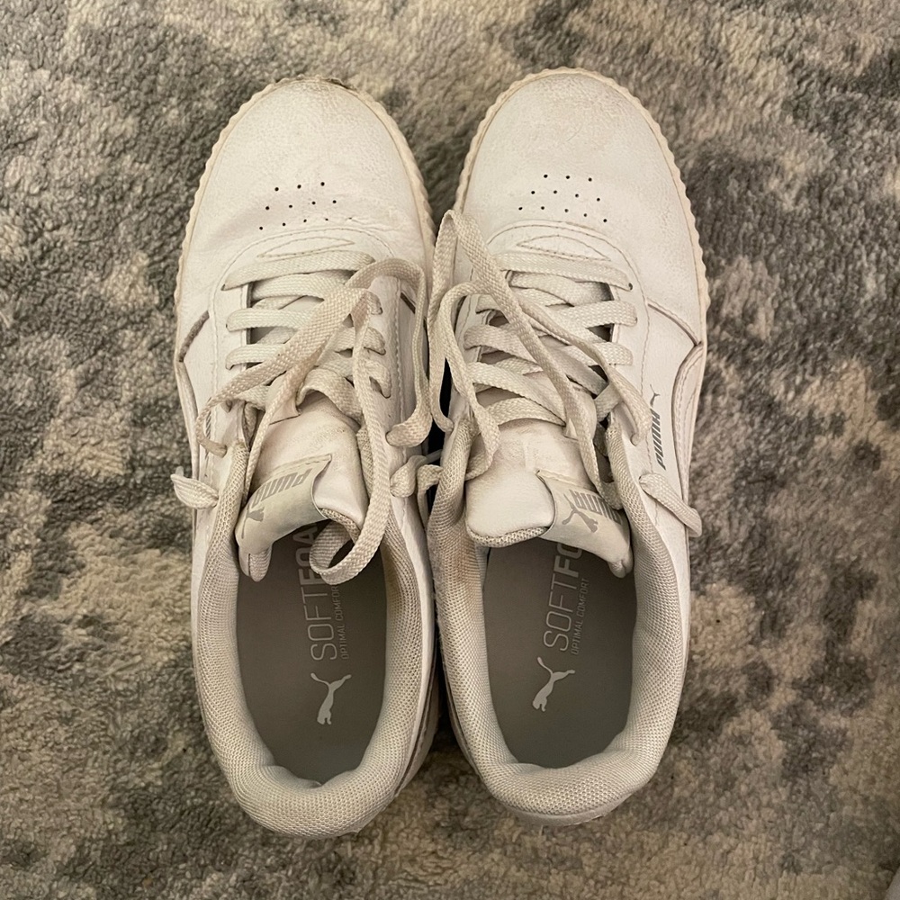 Puma Sneakers